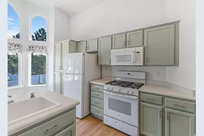 1112 S Topaz Rd E, Saratoga Springs, UT 84045 - Photo 9