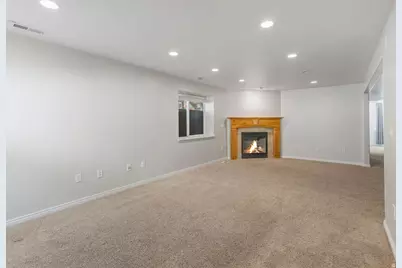 1112 S Topaz Rd E, Saratoga Springs, UT 84045 - Photo 23