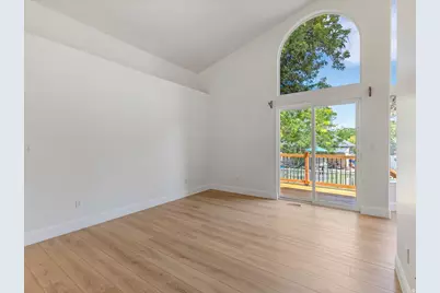 1112 S Topaz Rd E, Saratoga Springs, UT 84045 - Photo 5