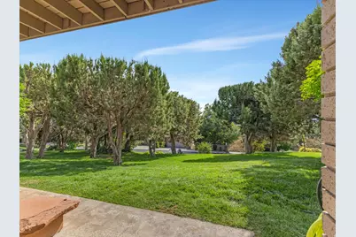 847 N Juniperpoint Dr, Salt Lake City, UT 84103 - Photo 39