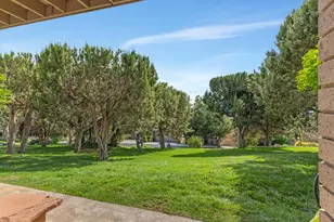847 N Juniperpoint Dr, Salt Lake City, UT 84103 - Photo 39