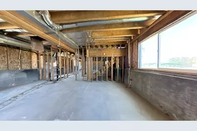 1551 N Hilltop Dr W, Vernal, UT 84078 - Photo 7