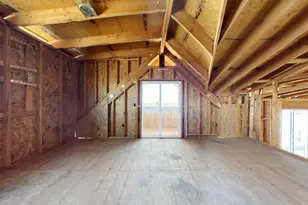 1551 N Hilltop Dr W, Vernal, UT 84078 - Photo 17