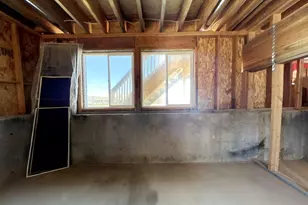 1551 N Hilltop Dr W, Vernal, UT 84078 - Photo 9