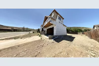 1551 N Hilltop Dr W, Vernal, UT 84078 - Photo 43