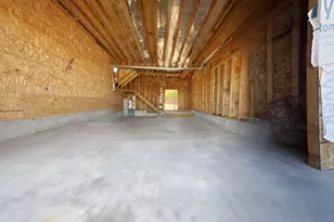 1551 N Hilltop Dr W, Vernal, UT 84078 - Photo 23