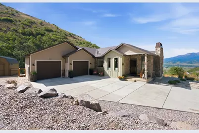 1306 Maple Dr #101, Huntsville, UT 84317 - Photo 1