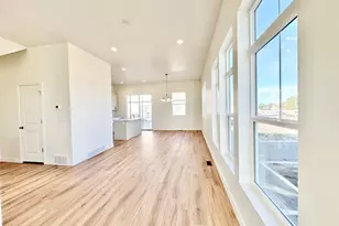 1650 N Main St, Layton, UT 84041 - Photo 11