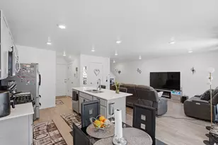 3801 S Bald Knoll Dr, Magna, UT 84044 - Photo 5