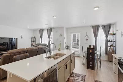 3801 S Bald Knoll Dr #1460, Magna, UT 84044 - Photo 3
