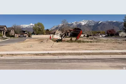 10972 S Brand Ln E #1, Sandy, UT 84070 - Photo 3