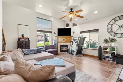 835 S Fox Ln, Orem, UT 84059 - Photo 9