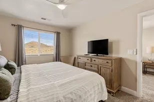 4257 E Razor Dr, Washington, UT 84780 - Photo 41