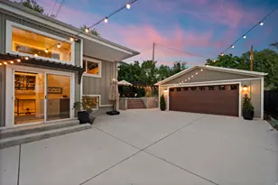 528 N G St E, Salt Lake City, UT 84103 - Photo 9