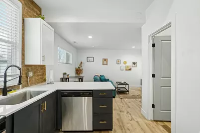 235 W 400 N, Salt Lake City, UT 84103 - Photo 29