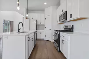 470 S 720 W, American Fork, UT 84003 - Photo 9
