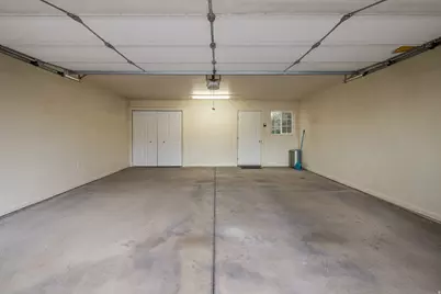 477 N Hale Ave, Moab, UT 84532 - Photo 27