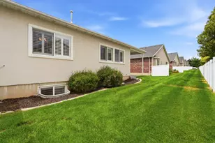 2260 N 1085 W, Layton, UT 84041 - Photo 41