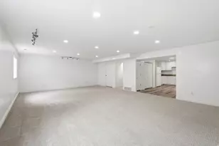 2260 N 1085 W, Layton, UT 84041 - Photo 29