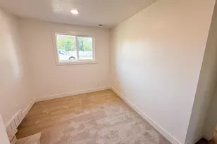 1114 W 4650 S, Riverdale, UT 84405 - Photo 11