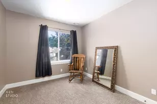 1057 W 300 N, Lehi, UT 84043 - Photo 35