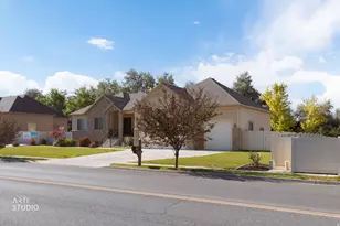 1057 W 300 N, Lehi, UT 84043 - Photo 5