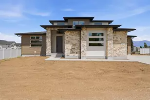6264 W 4600 S, Hooper, UT 84315 - Photo 1