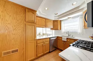 180 N 1100 E, Washington, UT 84780 - Photo 7