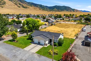 1884 E Shepard Ln, Lake Point, UT 84074 - Photo 35