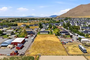 1884 E Shepard Ln, Lake Point, UT 84074 - Photo 39