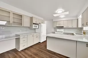 121 E 100 S, Smithfield, UT 84335 - Photo 17