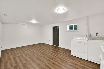 121 E 100 S, Smithfield, UT 84335 - Photo 21