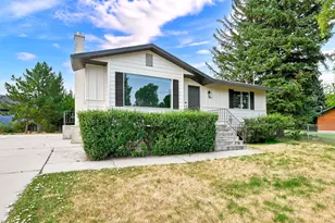 121 E 100 S, Smithfield, UT 84335 - Photo 3