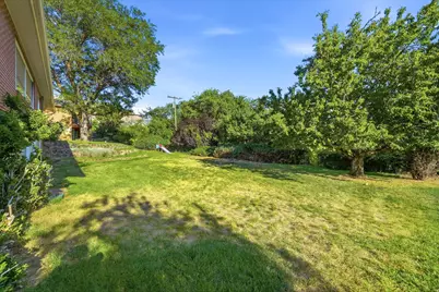 997 Henderson Dr E, Ogden, UT 84404 - Photo 49