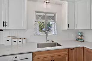 997 Henderson Dr E, Ogden, UT 84404 - Photo 13