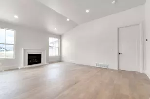 11718 S Halls Crk Rd, Draper, UT 84020 - Photo 13