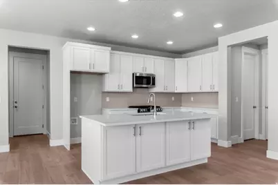 3826 W 2350 N, Clinton, UT 84015 - Photo 13