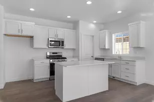 8211 W Diamond Peak Way, Magna, UT 84044 - Photo 9