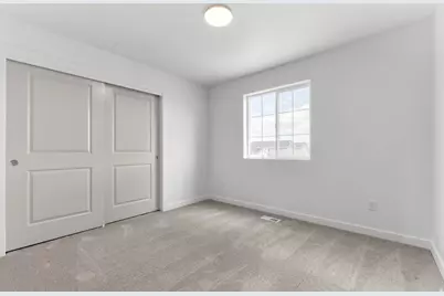 8204 W Sentinal Peak Dr, Magna, UT 84044 - Photo 21