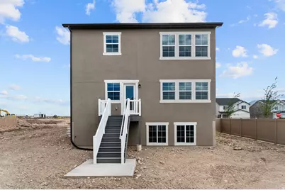 8204 W Sentinal Peak Dr, Magna, UT 84044 - Photo 5