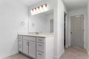 8204 W Sentinal Peak Dr, Magna, UT 84044 - Photo 17
