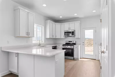 527 W Williams Ln, Grantsville, UT 84029 - Photo 9
