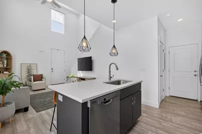 10621 S Lamond Dr, South Jordan, UT 84009 - Photo 9