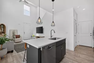 10621 S Lamond Dr, South Jordan, UT 84009 - Photo 9