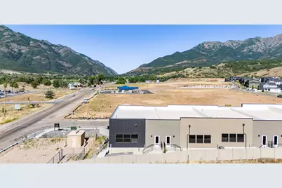 5852 N Queens Garden Rd W #1, Mountain Green, UT 84050 - Photo 29