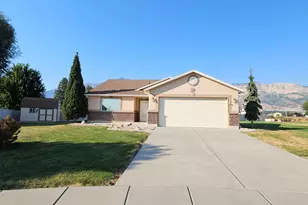 156 W 2025 N, Harrisville, UT 84414 - Photo 1