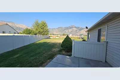 156 W 2025 N, Harrisville, UT 84414 - Photo 19