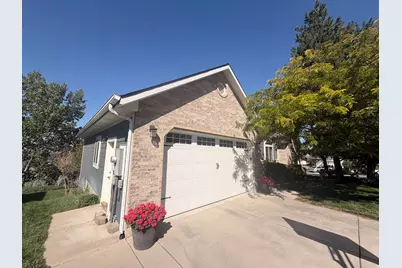 774 E 1150 N, Springville, UT 84663 - Photo 3