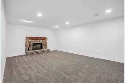 5058 S 2600 W, Roy, UT 84067 - Photo 31