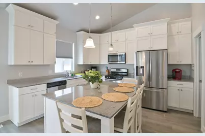 99 N Stone Gate Dr W #518, Saratoga Springs, UT 84045 - Photo 11